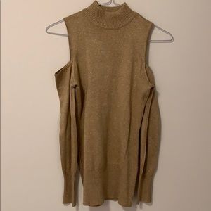 CACHE Top (size small)
